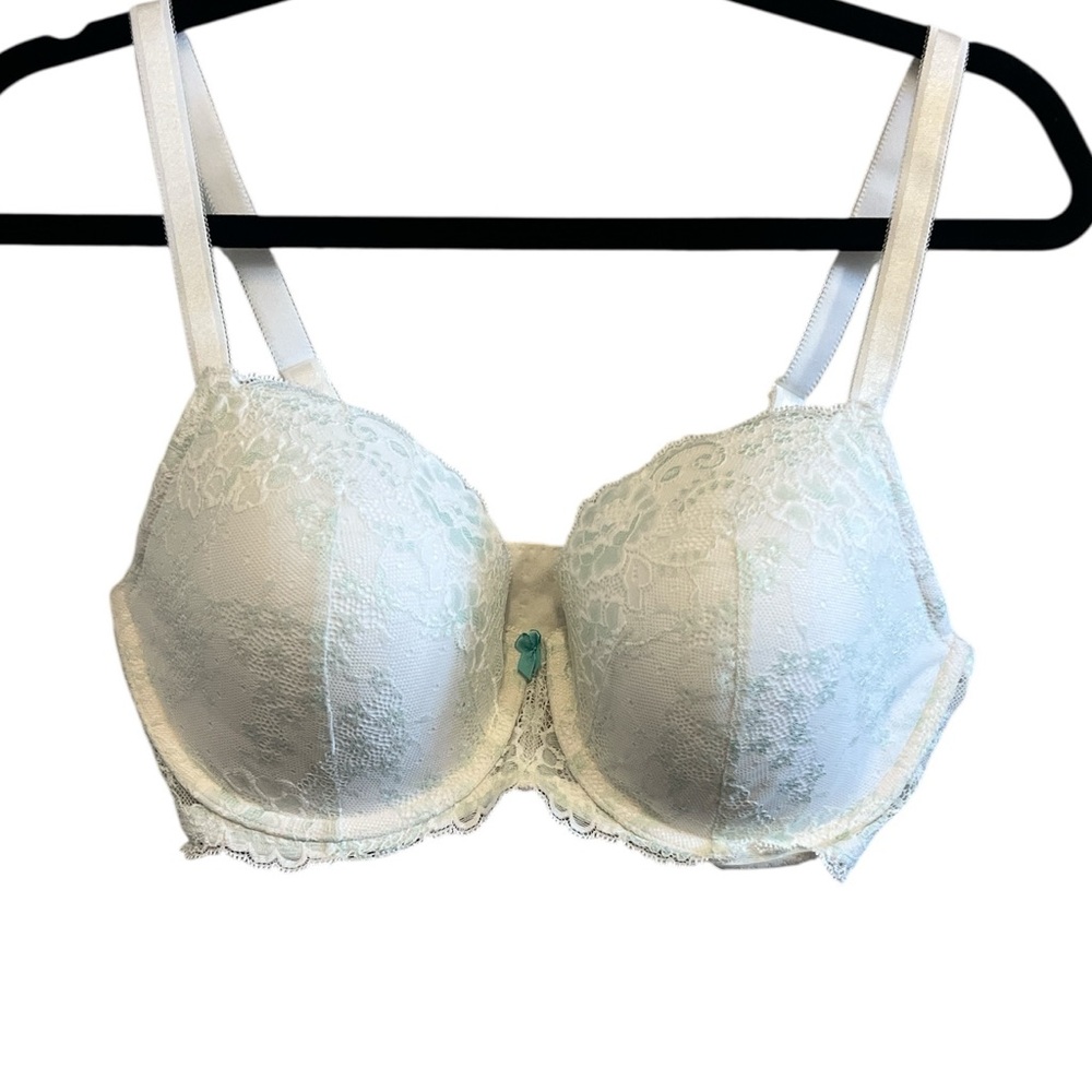 Victoria's Secret White And Green Lace Bra Dream Angels Collection 36 DD